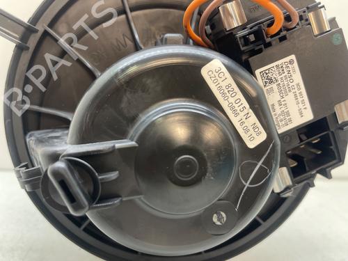 Heater blower motor VW GOLF VI (5K1) 1.6 TDI | BP27440607M62
