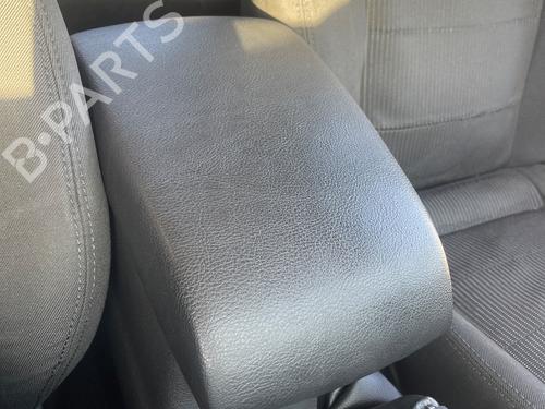 Used Armrest / Center console FORD MONDEO IV (BA7) 2.0 TDCi (163 hp) 29232594