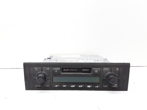 Used Radio AUDI A4 B6 (8E2) 2.5 TDI (155 hp) 15086332
