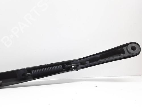 Front windshield wiper arm ALFA ROMEO GT (937_) 1.9 JTD (937CXN1B) | BP8912547C143 