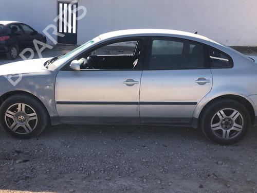 Bakluke lås VW PASSAT B5 (3B2)  | BP25154657C101 