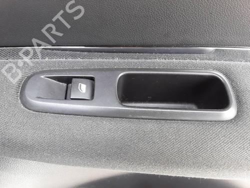Used Right rear window switch PEUGEOT 3008 I MPV (0U_) 1.6 VTi (120 hp) 13371123
