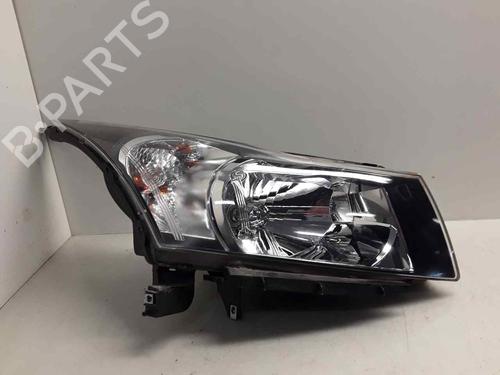 Used Right headlight CHEVROLET CRUZE (J300) 1.6 (113 hp) 25254438