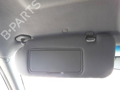 Used Left sun visor KIA SORENTO I (JC) 2.5 CRDi 4WD (140 hp) 8824124