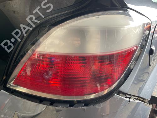Højre baglygte OPEL ASTRA H (A04) [2004-2014]  26225072