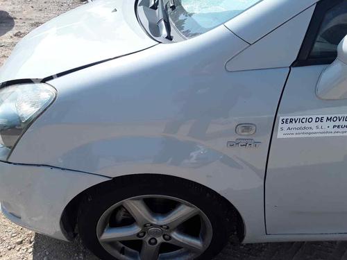 Used Left front fenders TOYOTA COROLLA Verso (ZER_, ZZE12_, R1_) 2.2 D-4D (AUR10_, AUR10R) (177 hp) 20105555