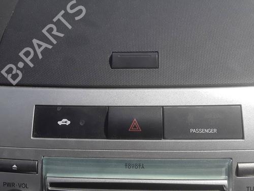Used Warning switch TOYOTA COROLLA Verso (ZER_, ZZE12_, R1_) 1.8 (ZNR11_, ZNR11R) (129 hp) 15263288