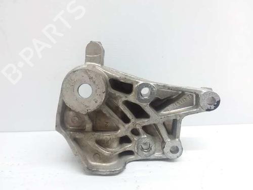 Used Engine mount PEUGEOT 407 SW (6E_, 6D_) 2.0 HDi 135 (136 hp) 10260919