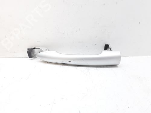 Used Rear left exterior door handle RENAULT LAGUNA III (BT0/1) 2.0 dCi (BT07, BT0J, BT14, BT1A, BT1S) (131 hp) 13377635