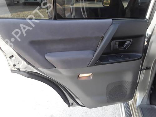 Bageste venstre beklædning MITSUBISHI PAJERO III (V7_W, V6_W) 3.2 Di-D (V68W, V78W) (165 hp) 11381886