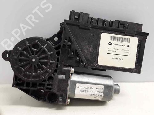 Portierruitmotor rechtsvoor VW TOUAREG (7LA, 7L6, 7L7) 5.0 V10 TDI (313 hp) 16572293