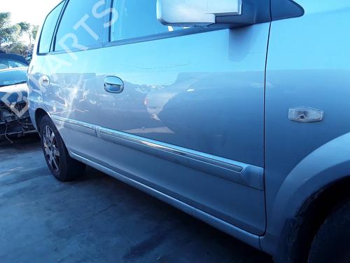 Right front door KIA CARENS II MPV (FJ) 2.0 CRDi | BP8823992C3 