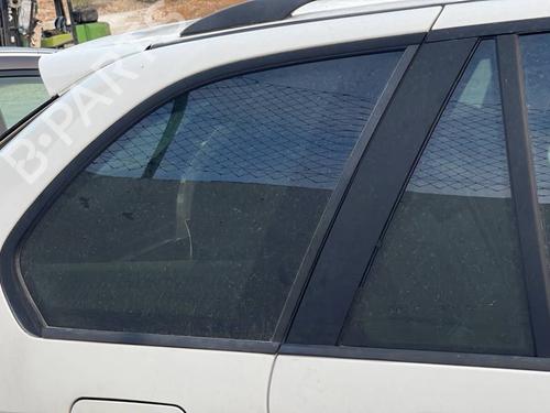 Used Rear right quarter glass Rear right quarter glass 39570645 39570645