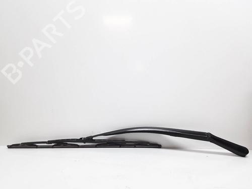 Used Front windshield wiper arm ALFA ROMEO GT (937_) 1.9 JTD (937CXN1B) (150 hp) 8912547