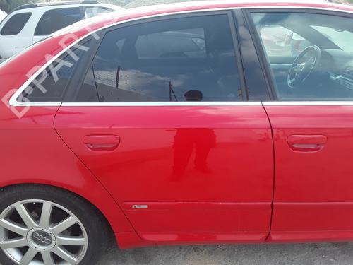 Dør højre bagtil Dør højre bagtil AUDI A4 B7 (8EC) 2.0 TDI 16V (140 hp) 33412305 33412305