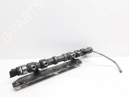 Used Injection rail OPEL COMBO Tour (X12) 1.3 CDTI (C26, D26, E26, C05) (90 hp) 10260328