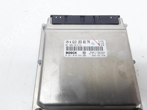 Used Engine control unit (ECU) MERCEDES-BENZ E-CLASS (W210) E 320 CDI (210.026) (197 hp) 11284910