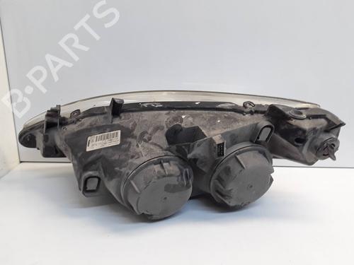 Right headlight PEUGEOT 307 (3A/C) 2.0 HDi 90 | BP32160217C29
