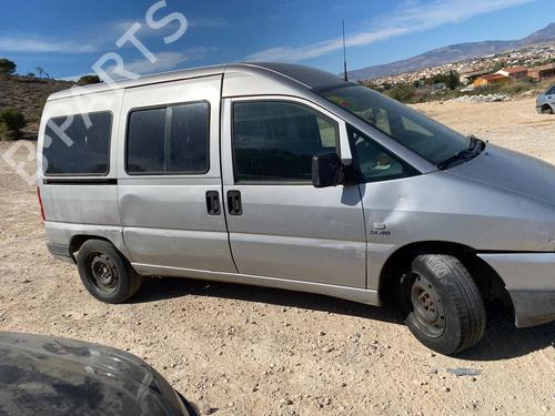 Koplamp links FIAT SCUDO Bus (220_) 2.0 JTD | BP13120377C28 