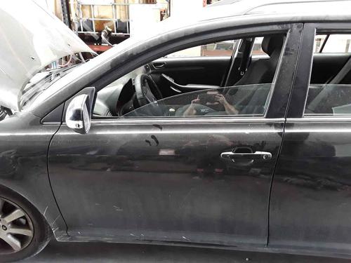 Used Left front door TOYOTA AVENSIS (_T25_) 2.2 D-4D (ADT251_, ADT251R) (150 hp) 19067231