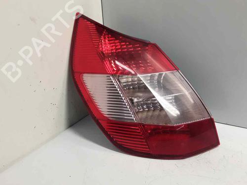 left-taillight-renault-scenic-ii-jm01_-2003-2004-2005-2006-2007-2008-2009-2010-31932665 main image