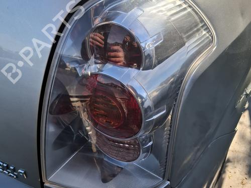 Used Right taillight TOYOTA COROLLA Verso (ZER_, ZZE12_, R1_) 2.0 D-4D (CUR10_, CUR10R) (116 hp) 31373351