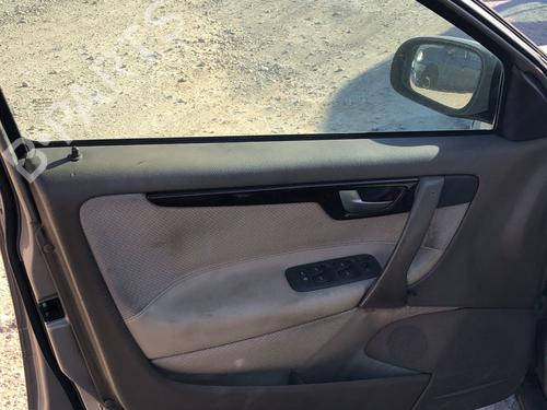 Windscreen washer tank VOLVO S60 I (384) D5 | BP31264982C113 