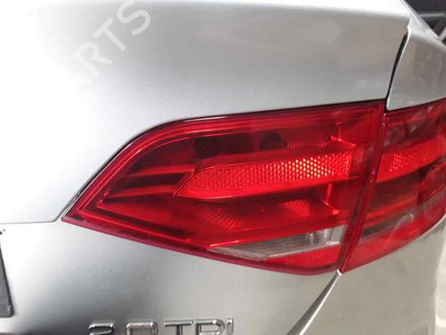 Højre baglygte bagklap AUDI A4 B8 (8K2) 2.0 TDI (136 hp) 25254334