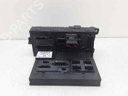 Zekeringkast MERCEDES-BENZ E-CLASS (W211) E 320 CDI (211.022) (224 hp) 23024435