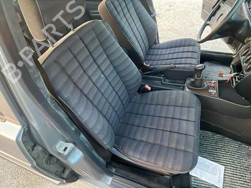 Used Right front seat Right front seat 38524749 38524749