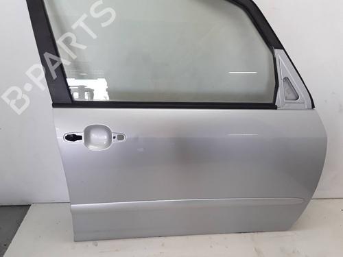 Right front door TOYOTA COROLLA Verso (ZER_, ZZE12_, R1_) 2.0 D-4D (CUR10_, CUR10R) | BP9809846C3 
