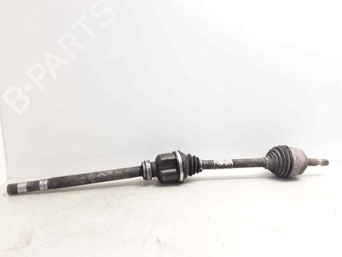 Used Right front driveshaft PEUGEOT 5008 (0U_, 0E_) 2.0 HDi 150 / BlueHDi 150 (150 hp) 18908635