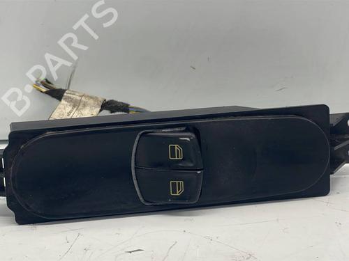 Used Left front window switch Left front window switch MERCEDES-BENZ VITO Bus (W639) 111 CDI (639.701, 639.703, 639.705) (109 hp) 40092170 40092170