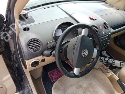 Venstre foran utvendig håndtak VW NEW BEETLE Convertible (1Y7) 1.6 | BP25026453C128 
