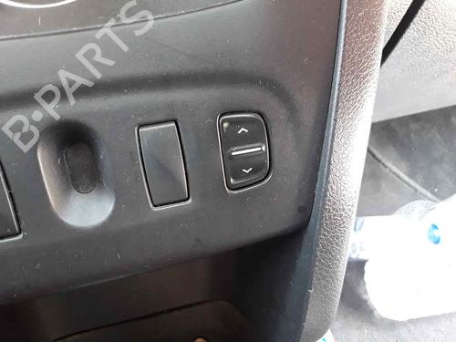 Used Right front window switch DACIA SANDERO II [2012-2025]  19101951