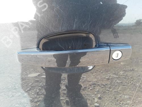 Used Front left exterior door handle OPEL ZAFIRA / ZAFIRA FAMILY B (A05) 1.7 CDTI (M75) (110 hp) 13883245