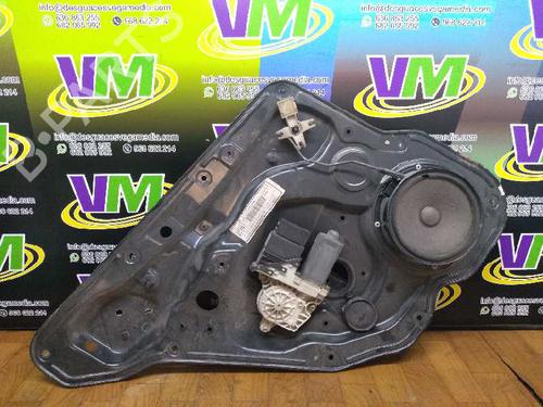 Used Rear right window mechanism VW GOLF IV (1J1) [1997-2008]  7572246