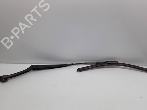 Used Front windshield wiper arm KIA CEE'D Hatchback (ED) [2006-2012]  7473392