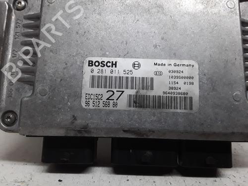 Calculateur moteur (ecu) PEUGEOT 206 SW (2E/K) 2.0 HDi (90 hp) 15957495