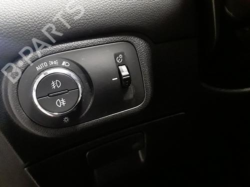 Used Headlight switch OPEL ZAFIRA TOURER C (P12) [2011-2025]  21531690