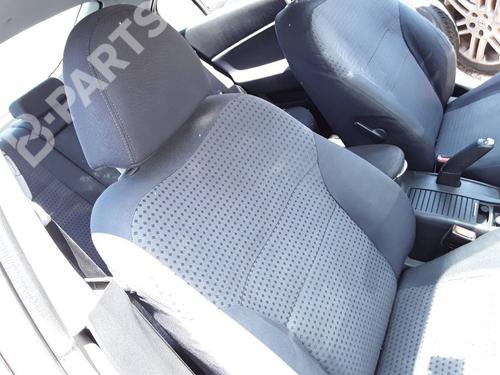 Used Right front seat Right front seat NISSAN PRIMERA Hatchback (P12) 2.0 (140 hp) 9731365 9731365