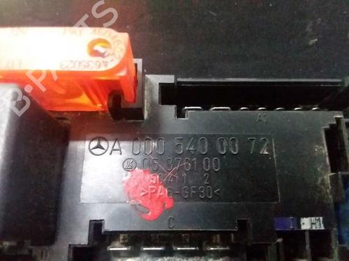 Used Fuse box MERCEDES-BENZ E-CLASS (W210) [1995-2003]  7469360