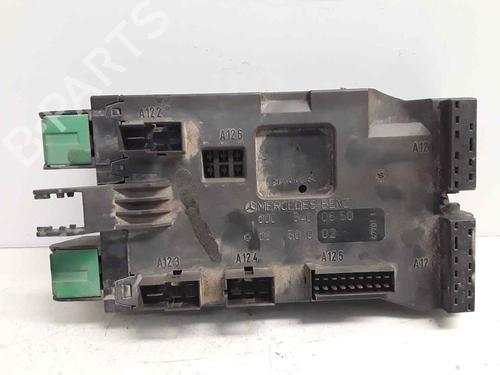 Fuse box MERCEDES-BENZ VITO Van (W638) 108 D 2.3 (638.064, 638.068) | BP18952934E1 