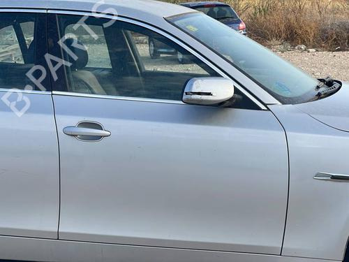 Used Right front door Right front door 38541630 38541630