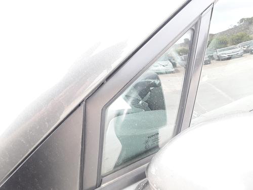 Vitre de custode avant gauche TOYOTA COROLLA Verso (ZER_, ZZE12_, R1_) 2.0 D-4D (CUR10_, CUR10R) (116 hp) 15188262