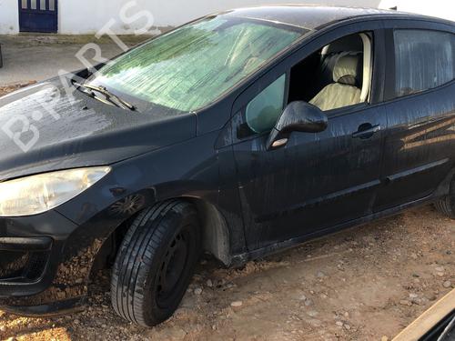 Fuse box PEUGEOT 308 I (4A_, 4C_)  | BP22897210E1 