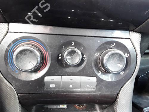 Used Climate control FIAT BRAVO II (198_) 1.4 (198AXA1B) (90 hp) 11835358