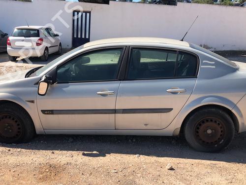 Fuse box RENAULT MEGANE II Saloon (LM0/1_)  | BP30599099E1 