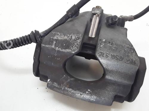 Venstre bremsekaliper foran VW TOUAREG (7LA, 7L6, 7L7) 2.5 R5 TDI (174 hp) 11601258