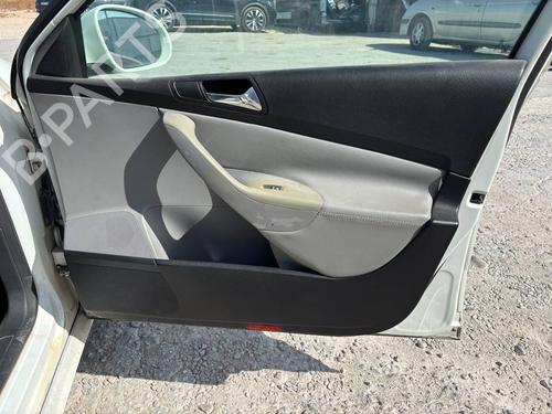front-right-panel-vw-passat-b6-3c2-2005-2006-2007-2008-2009-2010-2011-38936748 main image